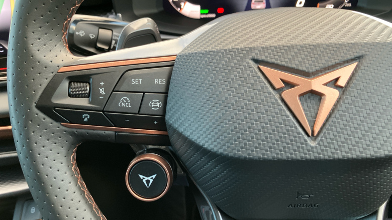 CUPRA Terramar 1.5 eTSI 150 V2 5dr DSG Petrol Hatchback